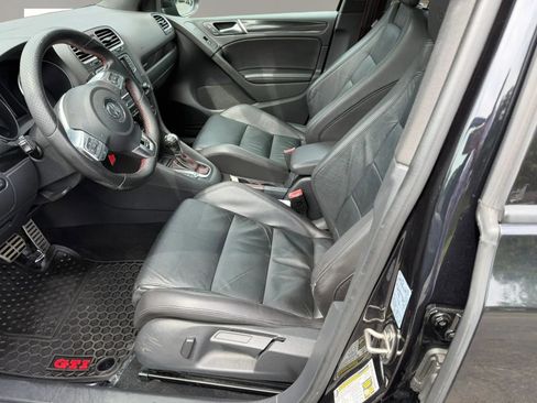Used 2014 Volkswagen GTI Driver's Edition FWD image 7