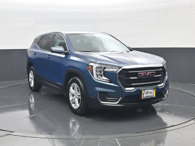 Certified 2024 GMC Terrain SLE FWD image 3