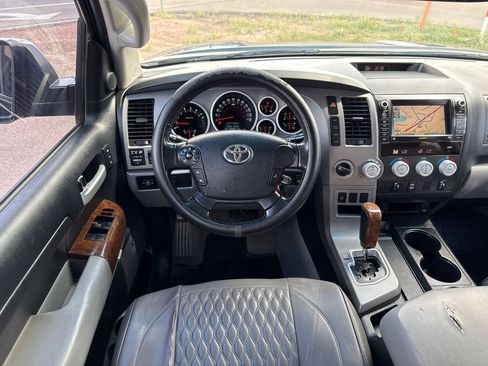 Used 2011 Toyota Tundra Limited w/ Memory Pkg AWD/4WD image 22