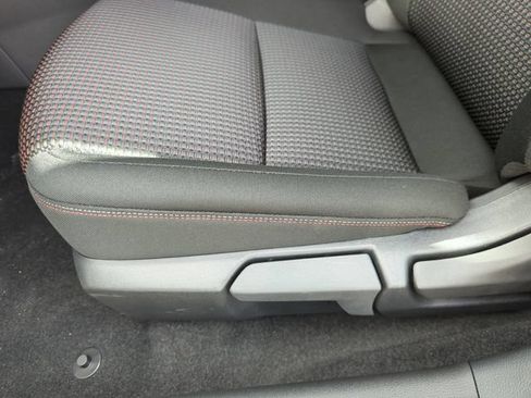 New 2026 Nissan Sentra SR w/ Floor Mat Package FWD image 30