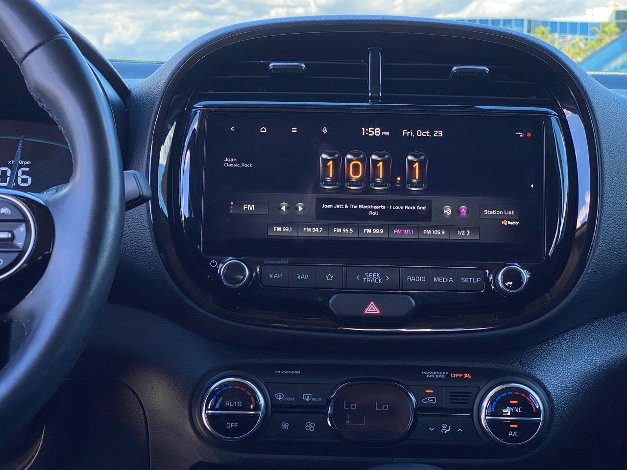 Certified 2023 Kia Soul EX FWD image 20