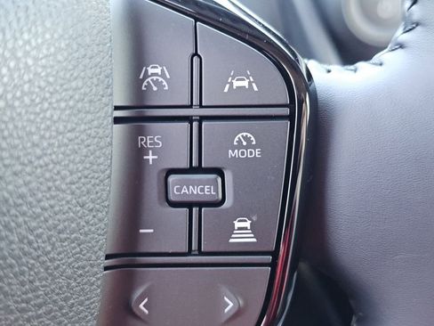 New 2026 Toyota Prius XLE image 16