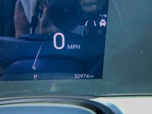 Used 2025 Buick Encore GX Preferred FWD image 23