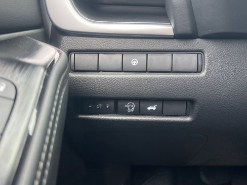 New 2026 Nissan Rogue SV FWD image 12