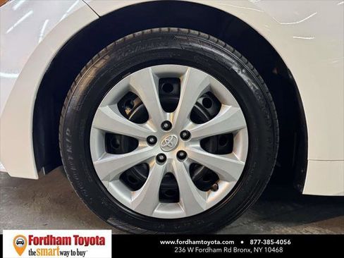 Certified 2023 Toyota Corolla LE image 10