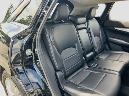 Used 2021 INFINITI QX50 Luxe FWD image 26
