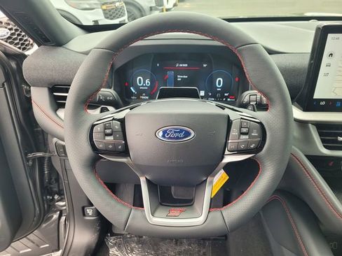 New 2026 Ford Explorer ST AWD/4WD image 9