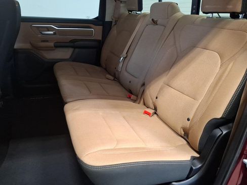 Used 2019 RAM 1500 4x4 Crew Cab Classic Big Horn image 21