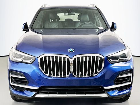 Used 2023 BMW X5 xDrive45e image 2