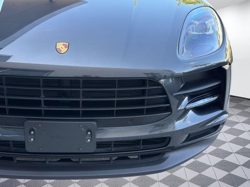 Used 2020 Porsche Macan AWD/4WD image 24