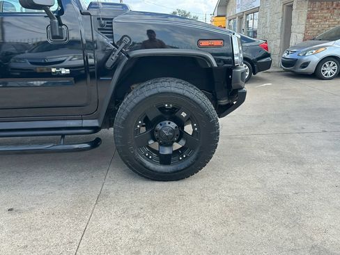 Used 2004 HUMMER H2 AWD/4WD image 13