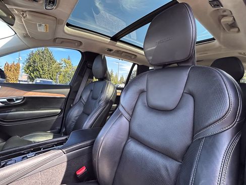 Used 2019 Volvo XC90 T8 Inscription w/ Luxury Package AWD/4WD image 23