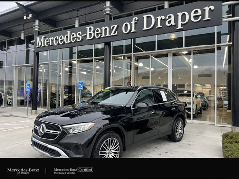 Certified 2025 Mercedes-Benz GLC 300 4MATIC image 1