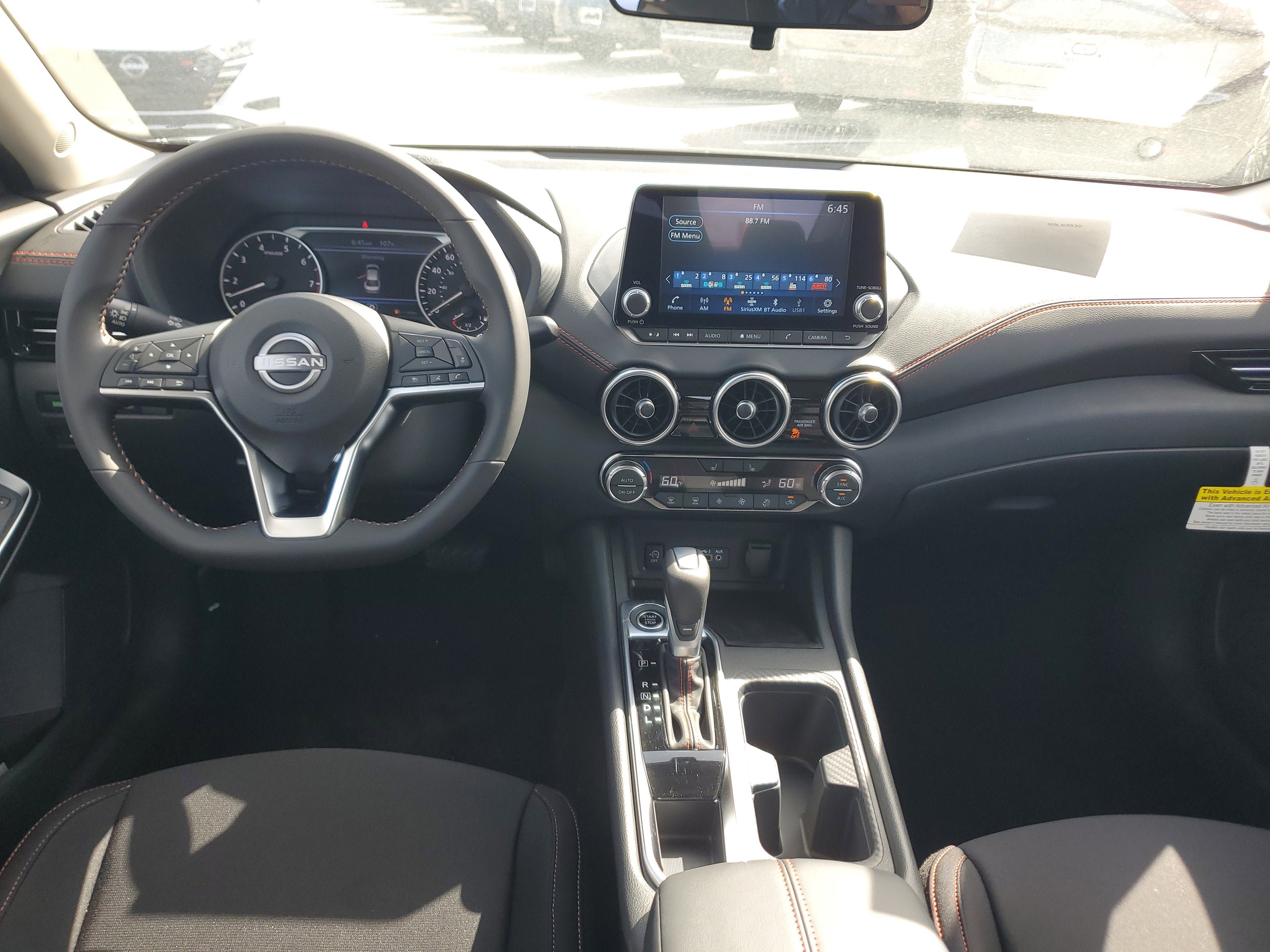New 2025 Nissan Sentra SR w/ Midnight Edition FWD image 12