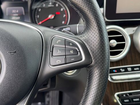 Used 2018 Mercedes-Benz C 350e Sedan image 25