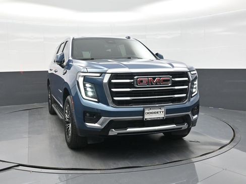 Used 2025 GMC Yukon Elevation w/ Elevation Premium Package image 19