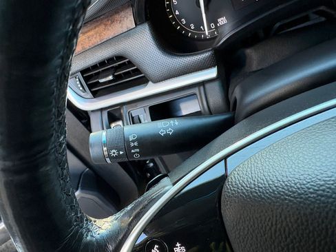 Used 2019 Cadillac XTS Luxury image 37