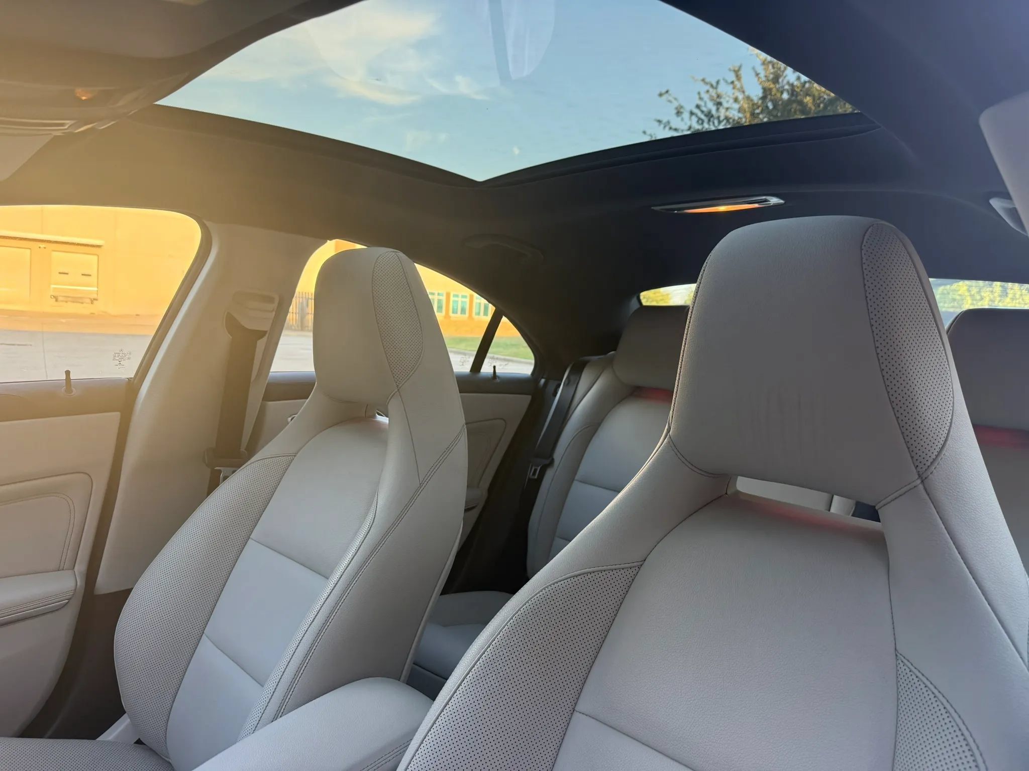 Used 2015 Mercedes-Benz CLA 45 AMG 4MATIC image 8