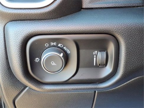 Used 2022 RAM 2500 Tradesman image 17