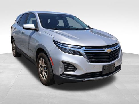 Used 2022 Chevrolet Equinox LT FWD image 12