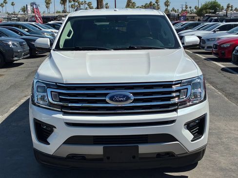 Used 2019 Ford Expedition Max XLT w/ Equipment Group 201A AWD/4WD image 14