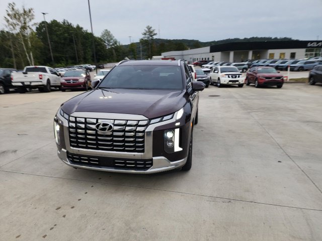 Used 2024 Hyundai Palisade Calligraphy FWD image 4