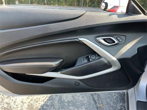 Used 2018 Chevrolet Camaro LT w/ RS Package image 16