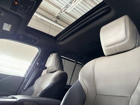 Used 2025 Lexus LX 700h Overtrail w/ Accessory Package (Z1) AWD/4WD image 23