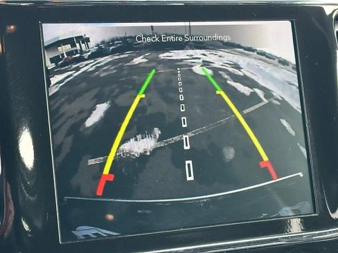 Used 2022 Jeep Grand Cherokee Limited w/ Technology Group image 28