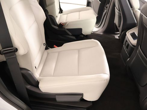 New 2026 Lincoln Navigator Premiere AWD/4WD image 15