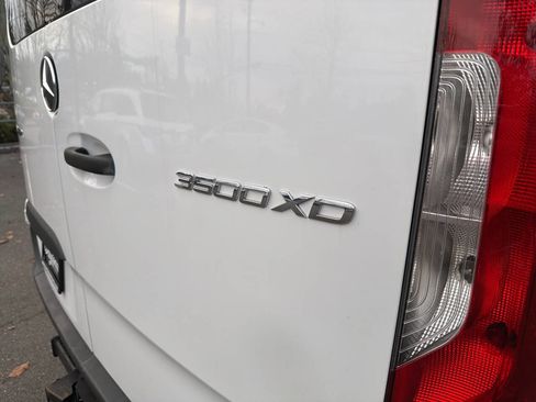 Used 2020 Mercedes-Benz Sprinter 3500 image 11