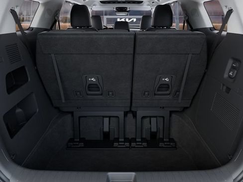 Certified 2026 Kia Carnival SX FWD image 19