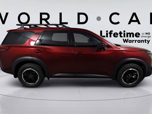 Used 2024 Nissan Pathfinder Rock Creek image 8