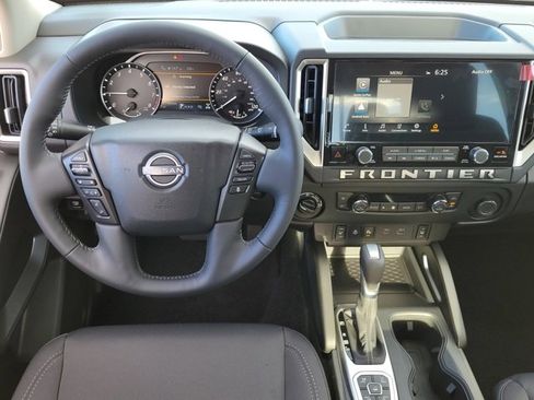 New 2026 Nissan Frontier SV image 8