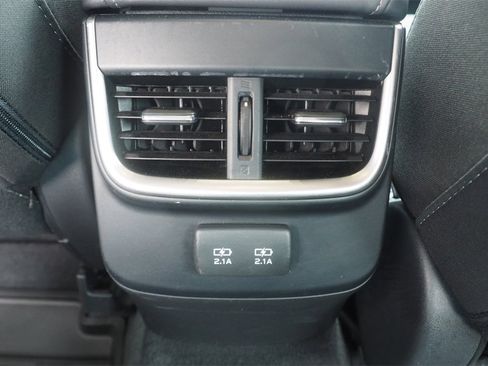 Used 2022 Subaru Legacy Premium image 20