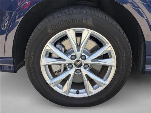 Used 2022 Audi Q3 2.0T Premium w/ Convenience Package image 24