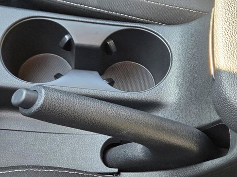 Certified 2023 Kia Forte LXS w/ LXS Technology Package image 18