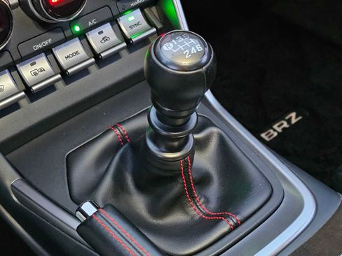 Used 2023 Subaru BRZ Limited image 32
