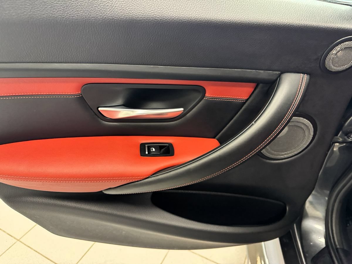 Used 2018 BMW M3 RWD image 46