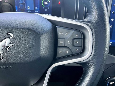 Used 2021 Ford Bronco Badlands image 10