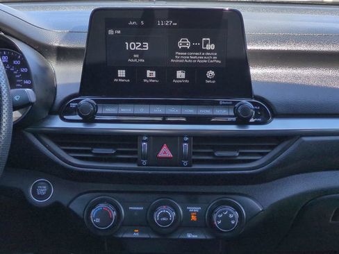 Used 2020 Kia Forte GT-Line FWD image 21