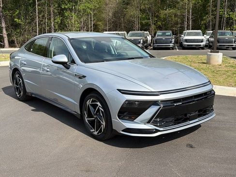 New 2026 Hyundai Sonata SEL image 3