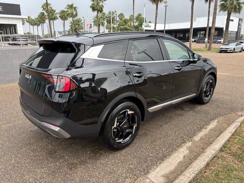 New 2026 Kia Sportage SX FWD image 7
