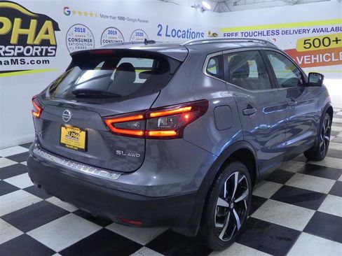 Used 2022 Nissan Rogue Sport SL image 5