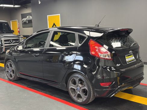 Used 2017 Ford Fiesta ST image 4