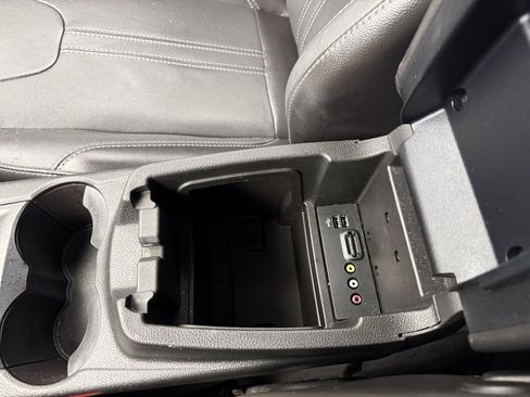 Used 2014 Ford Focus Titanium image 37