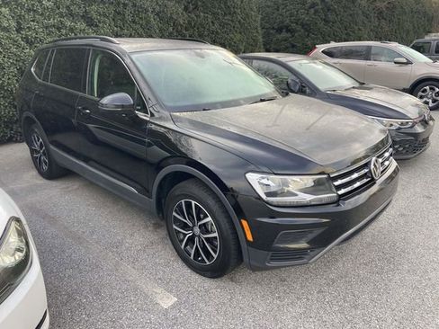 Used 2024 Volkswagen GTI SE image 1