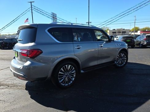 Used 2018 INFINITI QX80 4WD w/ Driver Assistance Package image 9