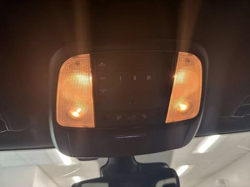 Used 2023 Dodge Durango Citadel RWD image 16