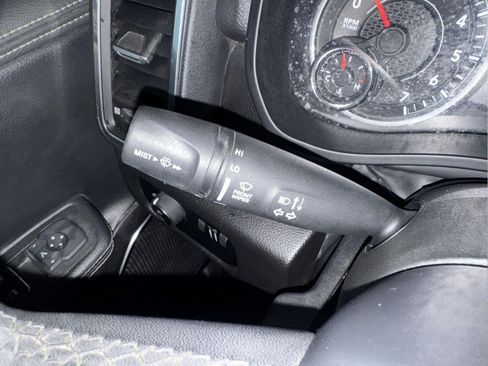 Used 2025 RAM 1500 Laramie AWD/4WD image 15